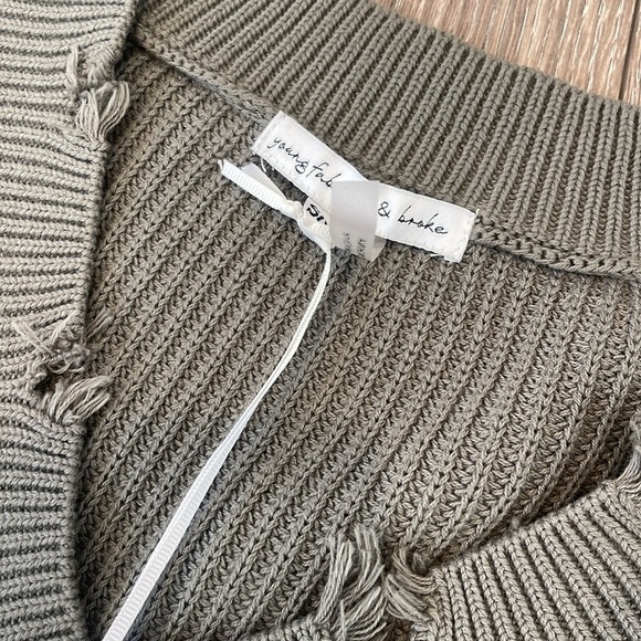 Oversized Green Distressed Sweater (NWT) - Picture 6 of 12